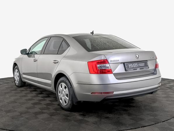 Skoda Octavia III (A7) Рестайлинг с пробегом 2017 года, цена 1 660 000 рублей, 68914 км, лифтбек, Автокод Объявления