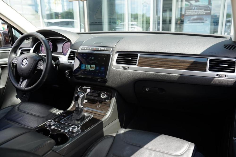 Volkswagen Touareg II Рестайлинг Крым  - изображение 22