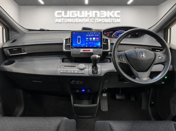 Honda Freed I Рестайлинг с пробегом 2012 года, цена 1 050 000 рублей, 194000 км, компактвэн, Автокод Объявления