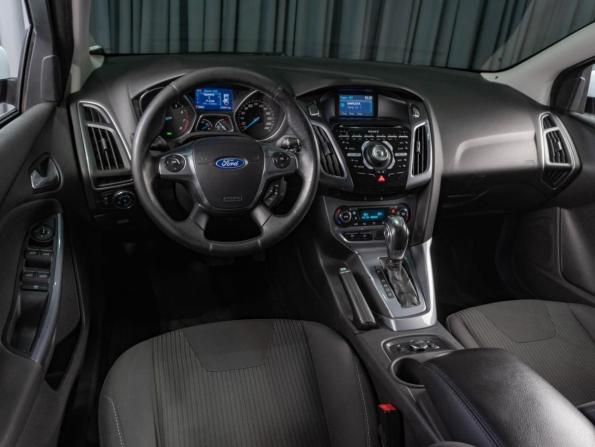 Ford Focus III с пробегом 2012 года, цена 1 070 000 рублей, 240624 км, хэтчбек, Автокод Объявления