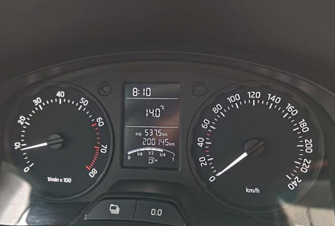 Skoda Rapid I с пробегом 2015 года, цена 700 000 рублей, 200144 км, лифтбек, Автокод Объявления