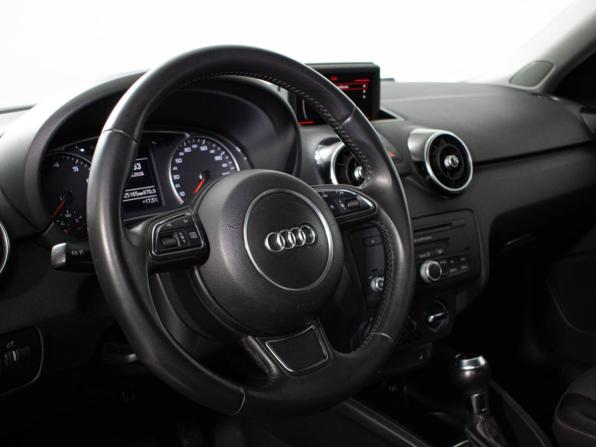 Audi A1 I (8X) с пробегом 2012 года, цена 1 217 000 рублей, 125005 км, хэтчбек, Автокод Объявления