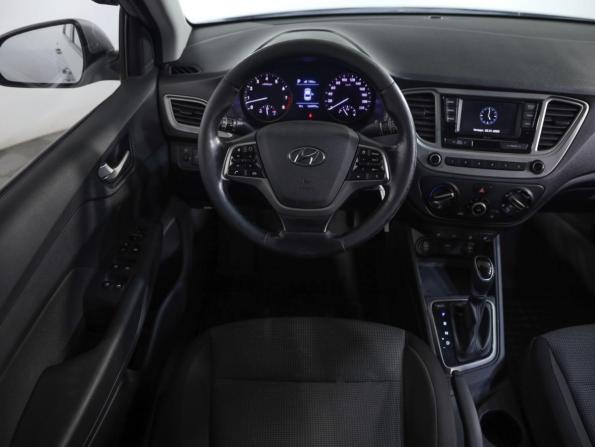 Hyundai Solaris II с пробегом 2019 года, цена 1 189 000 рублей, 164946 км, седан, Автокод Объявления