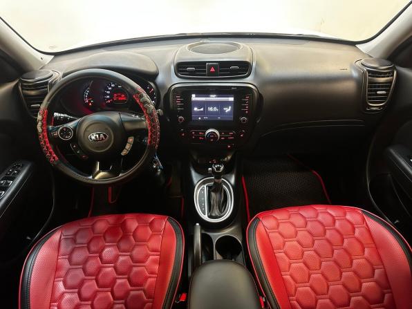 Kia Soul II Рестайлинг с пробегом 2018 года, цена 1 399 000 рублей, 182290 км, хэтчбек, Автокод Объявления