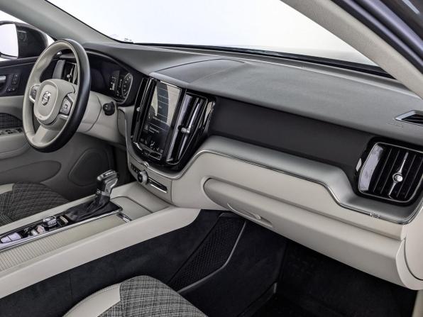 Volvo XC60 II с пробегом 2020 года, цена 3 800 000 рублей, 93905 км, внедорожник, Автокод Объявления