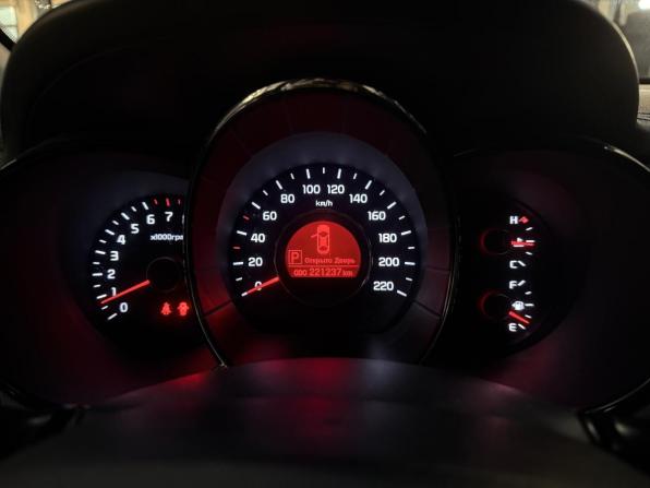 Kia Rio III с пробегом 2015 года, цена 949 000 рублей, 221237 км, седан, Автокод Объявления