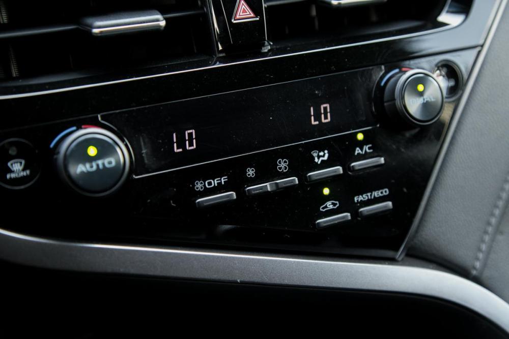 Toyota Camry VIII (XV70) Рестайлинг Иркутск  - изображение 15