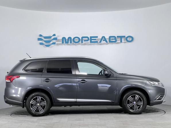 Mitsubishi Outlander III Рестайлинг 2 с пробегом 2015 года, цена 1 650 000 рублей, 189038 км, внедорожник, Автокод Объявления