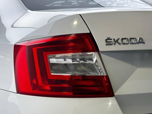 Skoda Octavia III (A7) с пробегом 2016 года, цена 1 399 000 рублей, 123085 км, лифтбек, Автокод Объявления