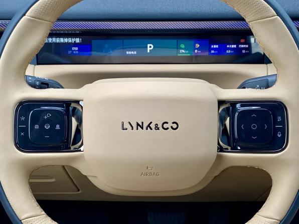 Новый Lynk &amp; Co 900 2026 года, цена 8 050 000 рублей, внедорожник, Автокод Объявления