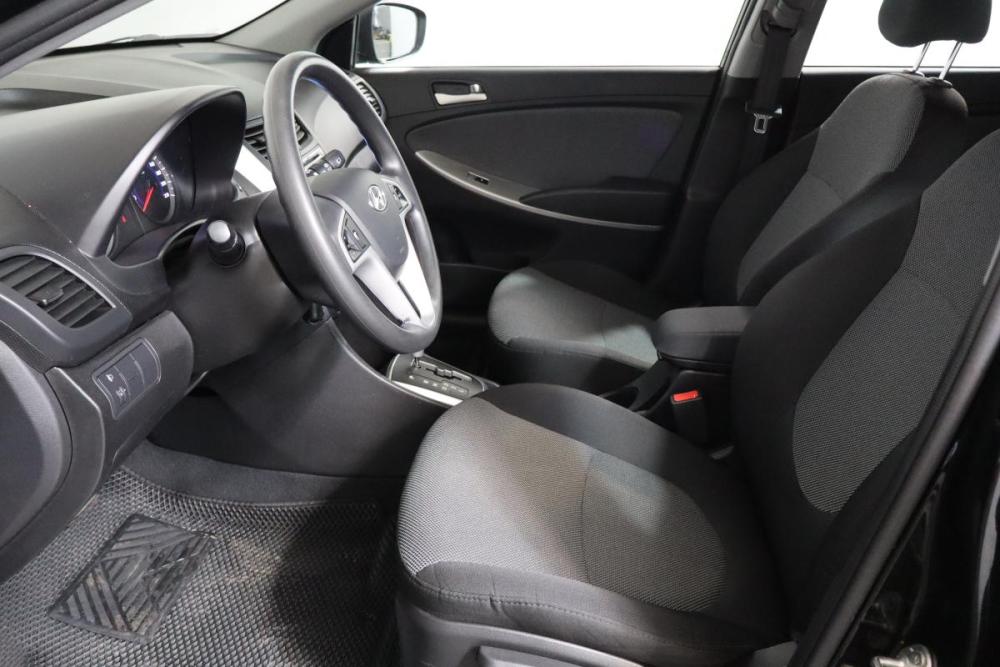 Hyundai Solaris I Санкт-Петербург  - изображение 8