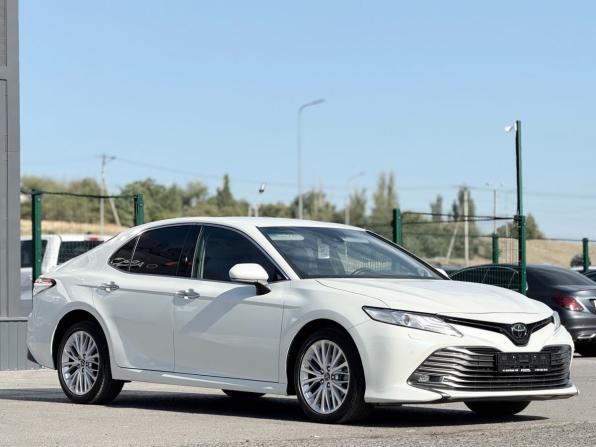 Toyota Camry VIII (XV70) с пробегом 2019 года, цена 2 570 000 рублей, 103502 км, седан, Автокод Объявления