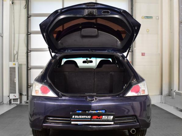 Toyota WiLL II (VS) с пробегом 2001 года, цена 487 999 рублей, 443231 км, хэтчбек, Автокод Объявления