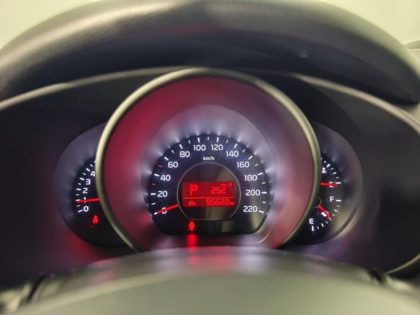 Kia Soul II Рестайлинг с пробегом 2017 года, цена 1 575 000 рублей, 95000 км, хэтчбек, Автокод Объявления