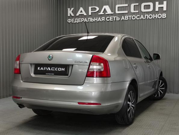 Skoda Octavia II (A5) Рестайлинг с пробегом 2011 года, цена 880 000 рублей, 161381 км, лифтбек, Автокод Объявления