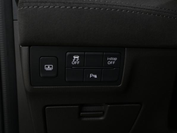 Mazda 6 III (GJ) Рестайлинг 2 с пробегом 2021 года, цена 2 840 000 рублей, 71730 км, седан, Автокод Объявления