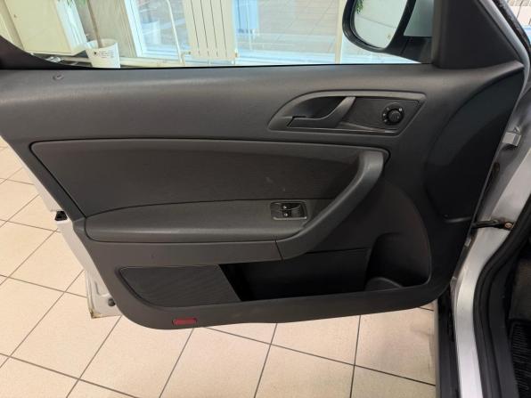 Skoda Yeti I с пробегом 2012 года, цена 740 000 рублей, 182000 км, внедорожник, Автокод Объявления