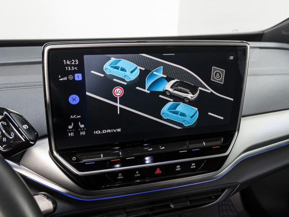 Volkswagen ID.4 с пробегом 2023 года, цена 3 649 000 рублей, 20996 км, внедорожник, Автокод Объявления