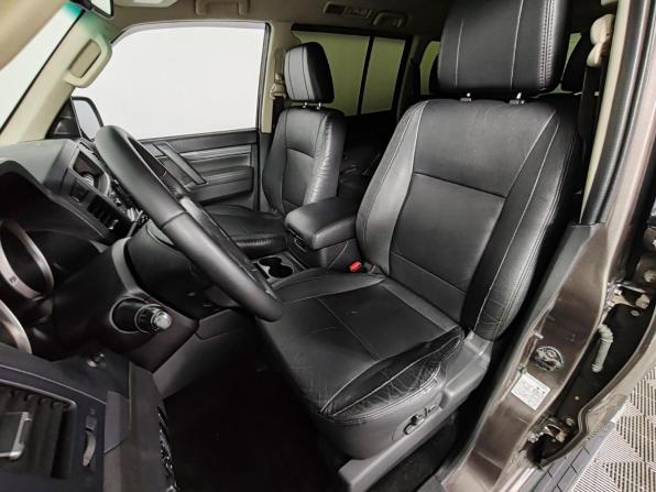 Mitsubishi Pajero IV Рестайлинг 1 с пробегом 2014 года, цена 2 449 000 рублей, 197999 км, внедорожник, Автокод Объявления