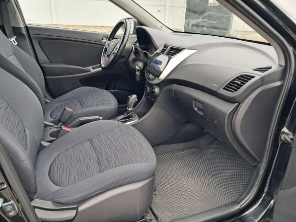 Hyundai Solaris I Рестайлинг с пробегом 2014 года, цена 870 000 рублей, 205227 км, седан, Автокод Объявления