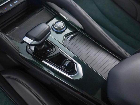 Geely Monjaro I с пробегом 2023 года, цена 3 149 650 рублей, 40904 км, внедорожник, Автокод Объявления