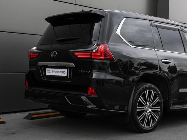 Lexus LX III Рестайлинг 2 с пробегом 2017 года, цена 5 801 400 рублей, 276352 км, внедорожник, Автокод Объявления