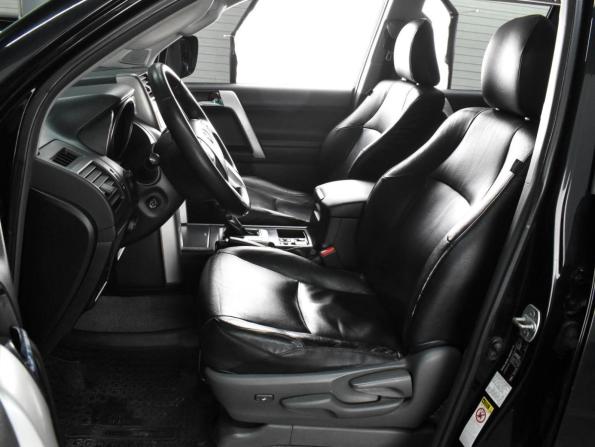 Toyota Land Cruiser Prado 150 Series с пробегом 2011 года, цена 3 139 000 рублей, 277585 км, внедорожник, Автокод Объявления