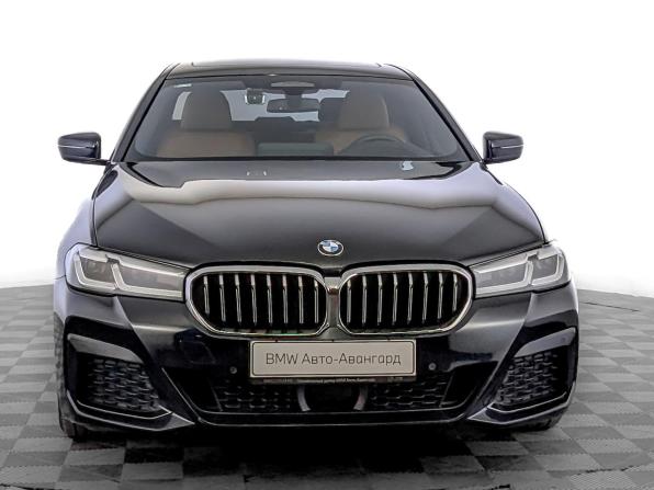 BMW 5 серии VII (G30/G31/G38) Рестайлинг с пробегом 2021 года, цена 4 550 000 рублей, 52732 км, седан, Автокод Объявления