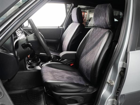Chevrolet Niva I Рестайлинг с пробегом 2018 года, цена 720 000 рублей, 131708 км, внедорожник, Автокод Объявления