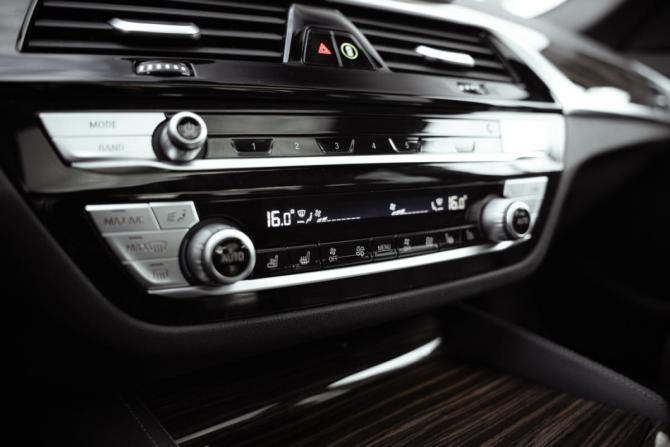 BMW 5 серии VII (G30/G31/G38) Рестайлинг с пробегом 2021 года, цена 4 279 700 рублей, 122414 км, седан, Автокод Объявления