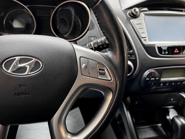 Hyundai ix35 I с пробегом 2012 года, цена 1 250 000 рублей, 98427 км, внедорожник, Автокод Объявления