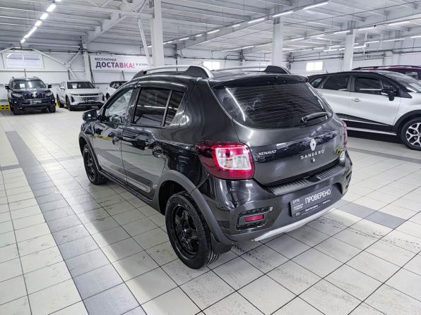 Renault Sandero II с пробегом 2016 года, цена 1 090 000 рублей, 100200 км, хэтчбек, Автокод Объявления