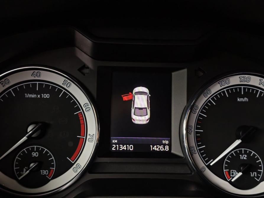 Skoda Octavia III (A7) Рестайлинг Москва  - изображение 18