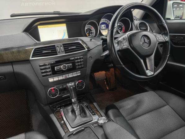 Mercedes-Benz C-Класс III (W204) Рестайлинг с пробегом 2011 года, цена 1 400 000 рублей, 113660 км, седан, Автокод Объявления