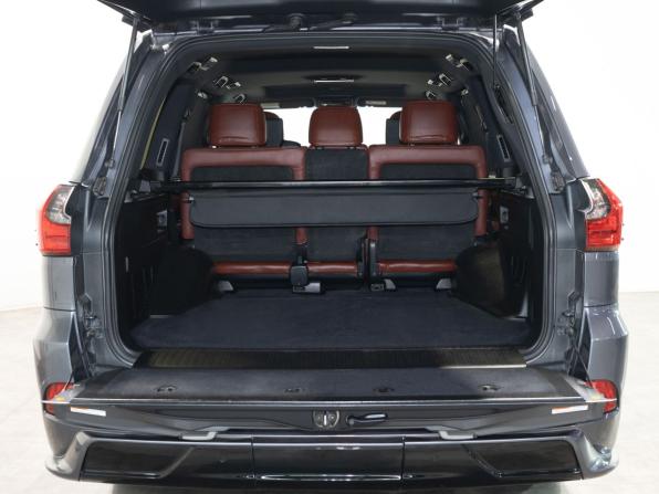 Lexus LX III Рестайлинг 2 с пробегом 2015 года, цена 6 990 000 рублей, 186300 км, внедорожник, Автокод Объявления