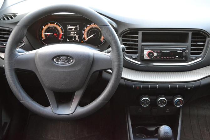 Lada (ВАЗ) Vesta I Рестайлинг (NG) с пробегом 2023 года, цена 1 300 000 рублей, 26507 км, седан, Автокод Объявления