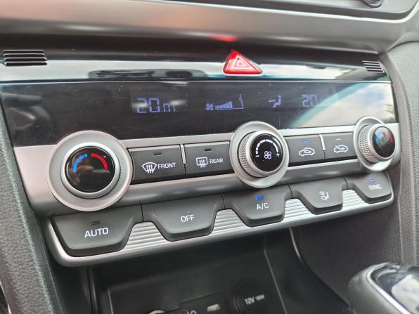 Hyundai Elantra VI (AD) Рестайлинг с пробегом 2020 года, цена 1 700 000 рублей, 110911 км, седан, Автокод Объявления