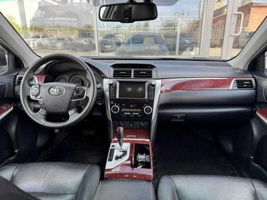Toyota Camry VII (XV50) Новосибирск  - изображение 9