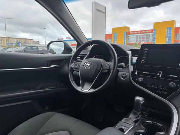 Toyota Camry VIII (XV70) Рестайлинг с пробегом 2021 года, цена 2 950 000 рублей, 99459 км, седан, Автокод Объявления