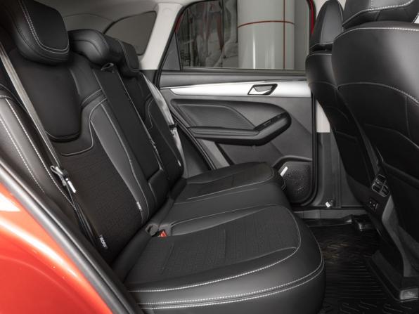 Haval Jolion I Рестайлинг с пробегом 2025 года, цена 2 188 200 рублей, 7441 км, внедорожник, Автокод Объявления