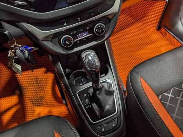 Lada (ВАЗ) Vesta I с пробегом 2020 года, цена 830 000 рублей, 260000 км, универсал, Автокод Объявления