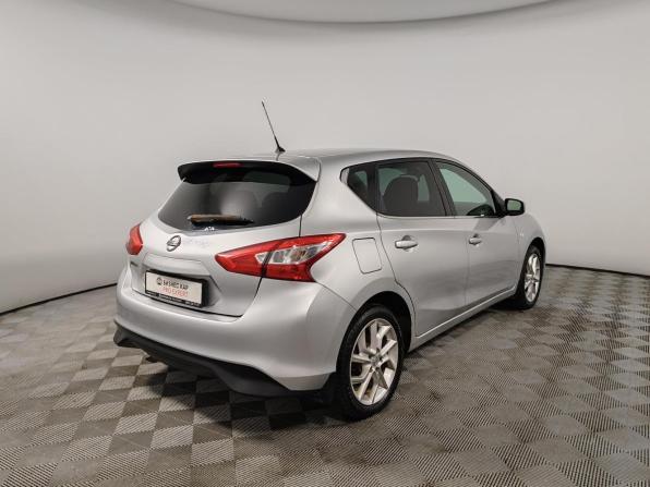 Nissan Tiida II с пробегом 2015 года, цена 999 000 рублей, 163109 км, хэтчбек, Автокод Объявления
