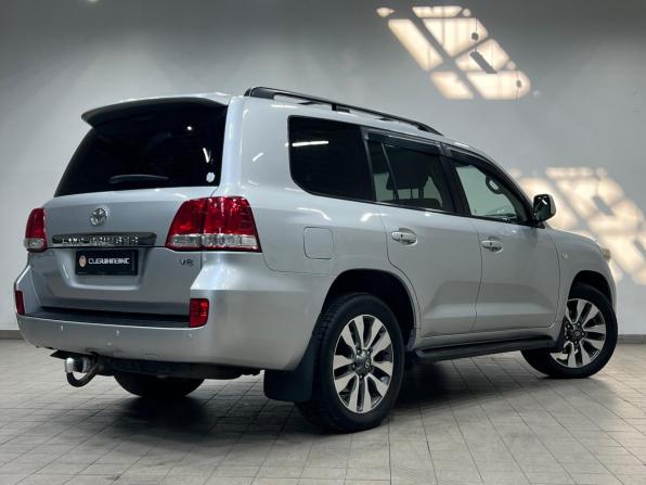 Toyota Land Cruiser 200 Series с пробегом 2008 года, цена 2 830 000 рублей, 282874 км, внедорожник, Автокод Объявления