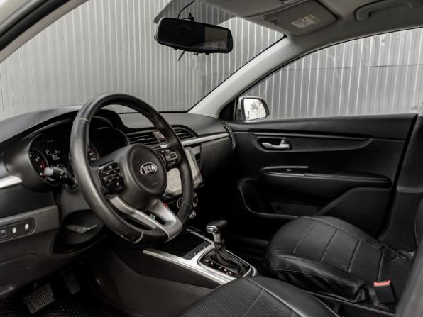 Kia Rio IV с пробегом 2017 года, цена 1 385 000 рублей, 137591 км, седан, Автокод Объявления