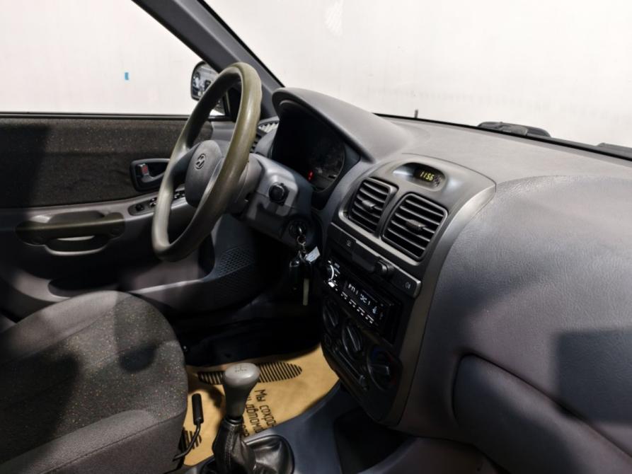Hyundai Accent II Курск  - изображение 7
