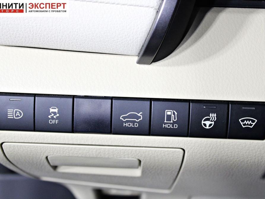 Toyota Camry VIII (XV70) Рестайлинг Белгород  - изображение 17