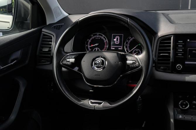 Skoda Karoq I с пробегом 2021 года, цена 2 530 000 рублей, 55383 км, внедорожник, Автокод Объявления