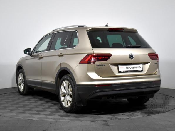 Volkswagen Tiguan II с пробегом 2018 года, цена 2 376 000 рублей, 182999 км, внедорожник, Автокод Объявления