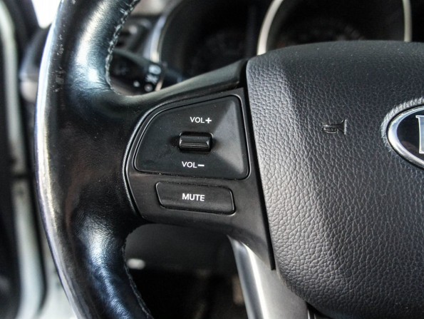 Kia Rio III с пробегом 2014 года, цена 985 000 рублей, 126600 км, седан, Автокод Объявления