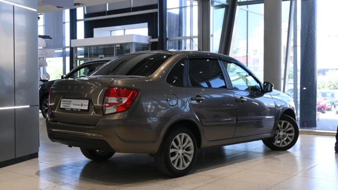 Lada (ВАЗ) Granta I Рестайлинг с пробегом 2021 года, цена 695 000 рублей, 72353 км, седан, Автокод Объявления